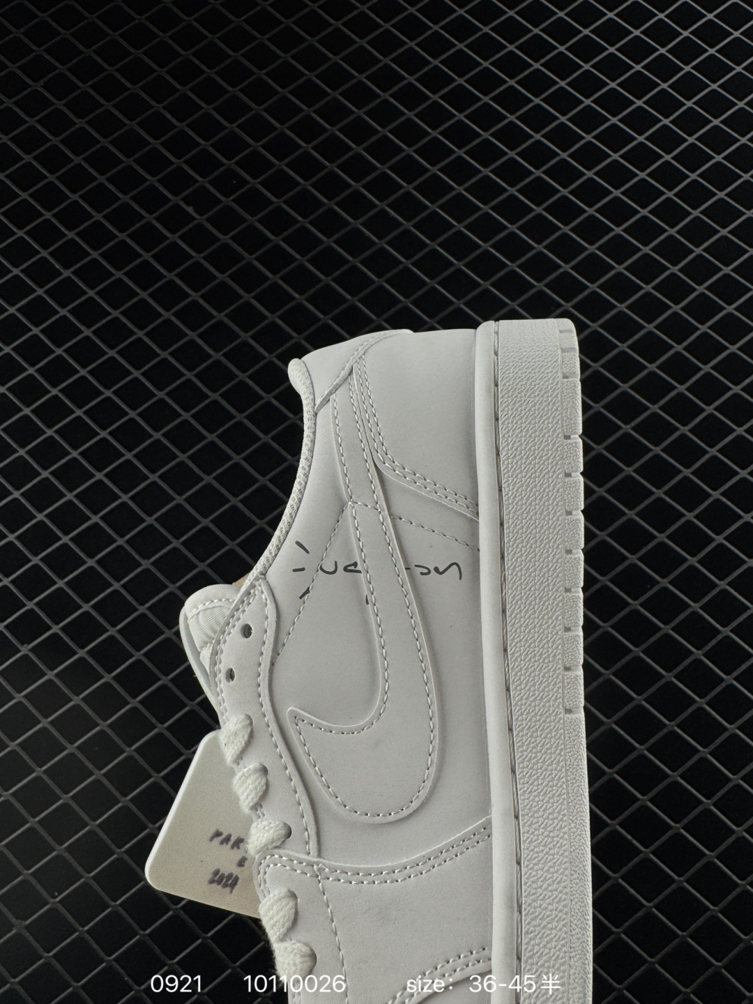 Travis Scott x Air Jordan 1 ” Reverse Mocha “